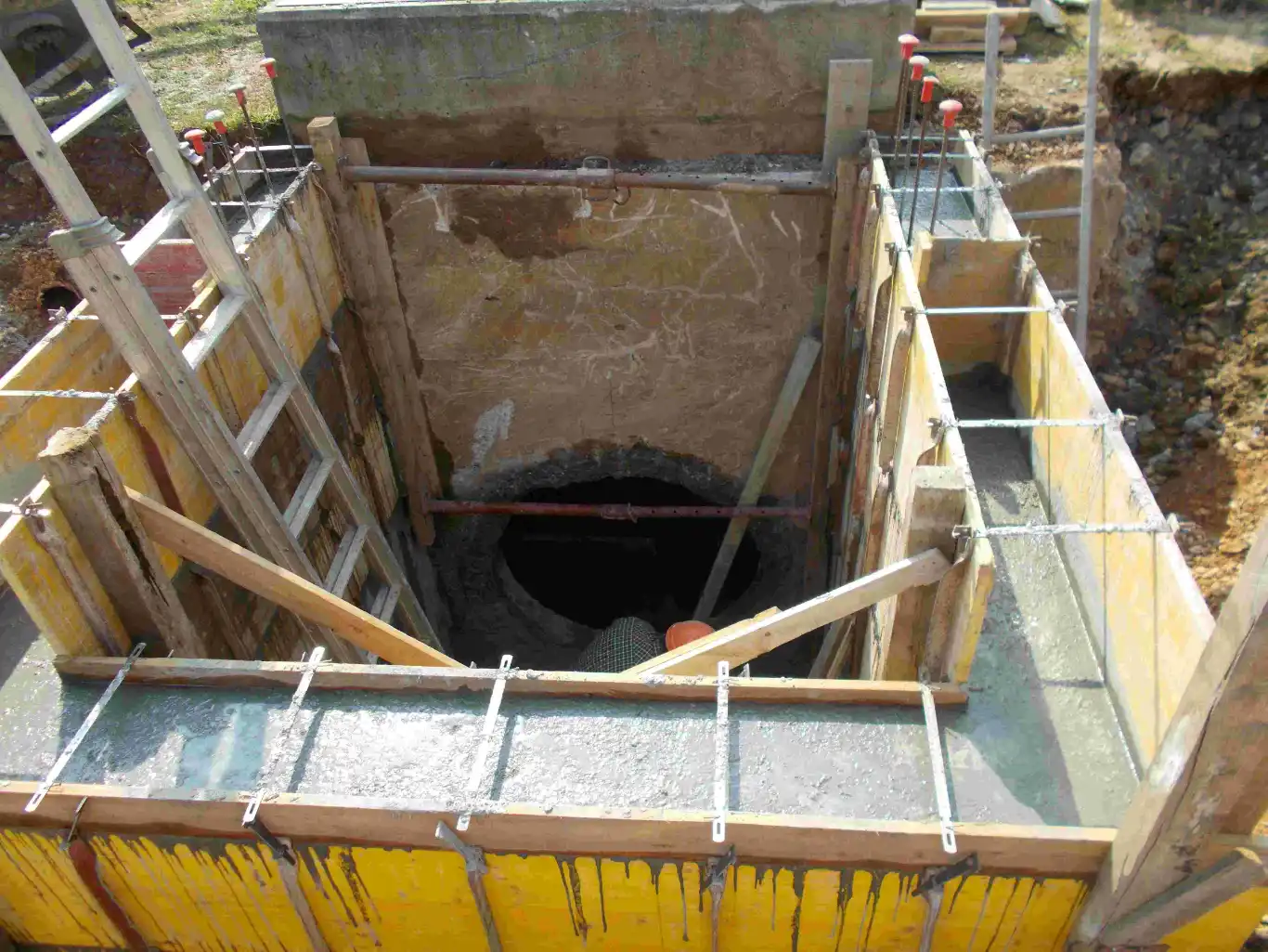 mezzi-e-competenze-al-servizio-del-cantiere-stradale